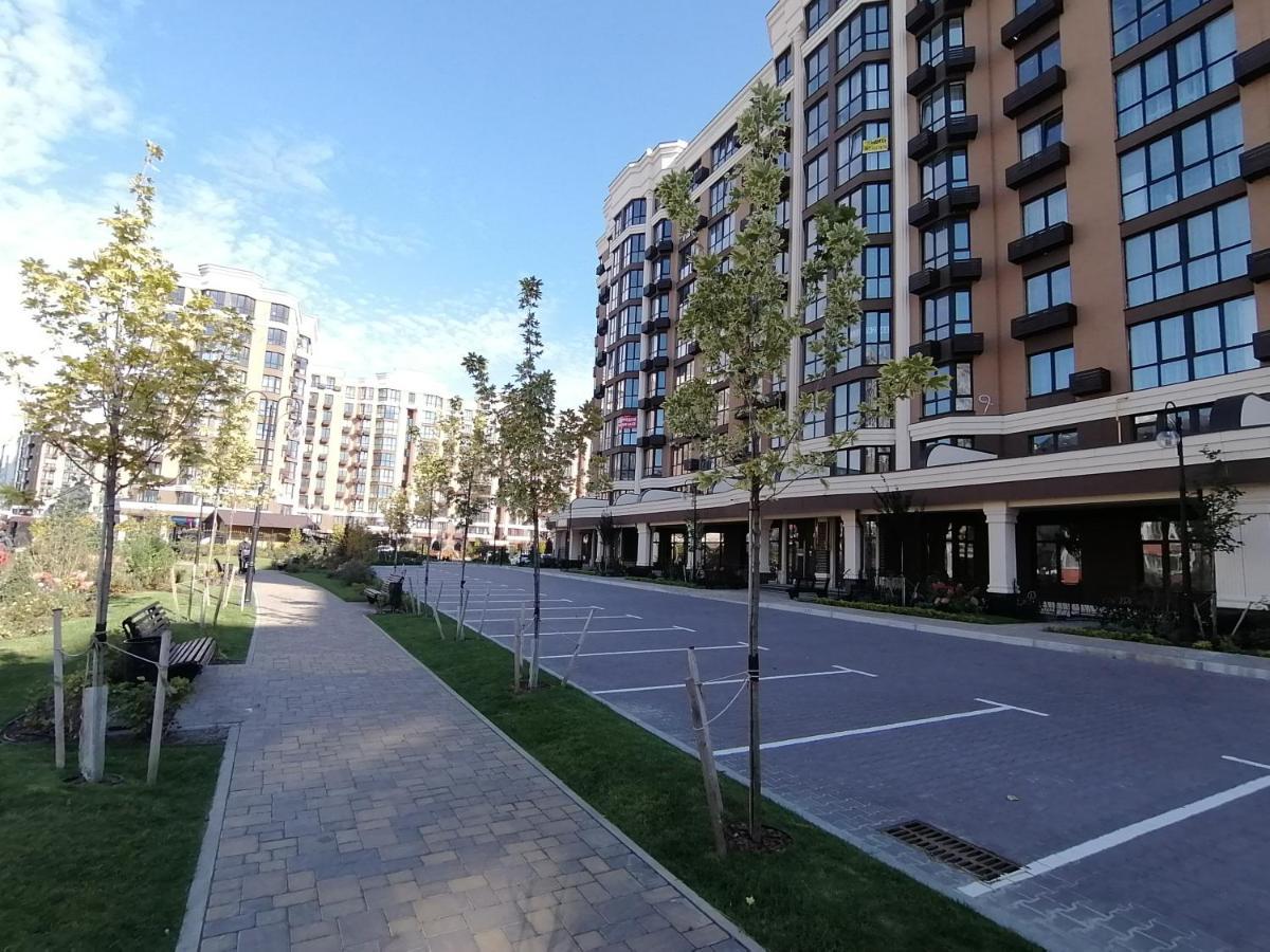 0102 Sofia Residents * Vyshneve